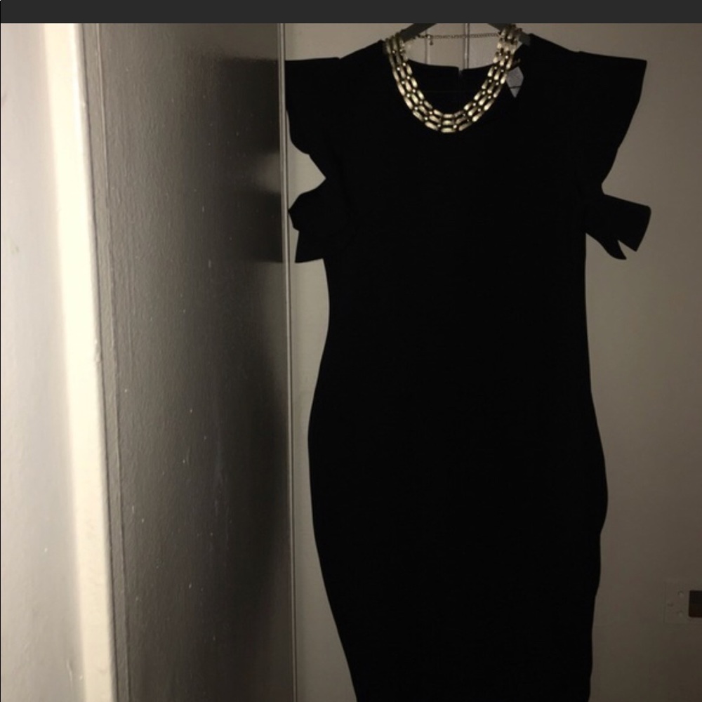 Reposhed.... Black Dress